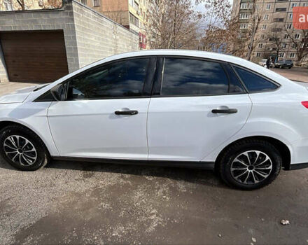 Белый Форд Фокус, объемом двигателя 2 л и пробегом 161 тыс. км за 7600 $, фото 1 на Automoto.ua