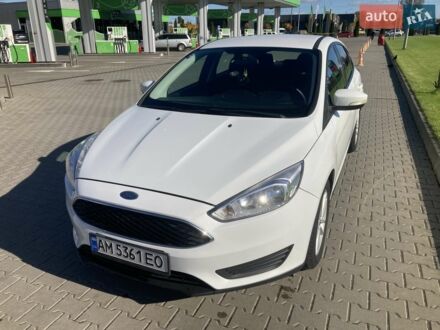 Білий Форд Фокус, об'ємом двигуна 2 л та пробігом 173 тис. км за 7500 $, фото 1 на Automoto.ua