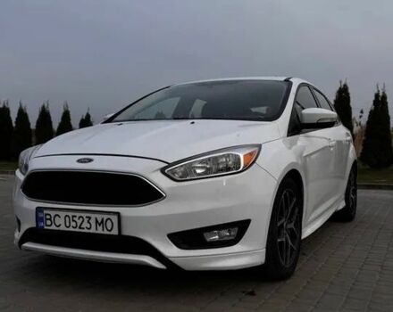 Білий Форд Фокус, об'ємом двигуна 2 л та пробігом 113 тис. км за 7000 $, фото 1 на Automoto.ua