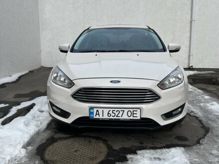Форд Фокус 2015 в Житомире на Automoto.ua Белый Форд Фокус, объемом двигателя 2 л и пробегом 198 тыс. км за 9000 $, фото 1 на Automoto.ua