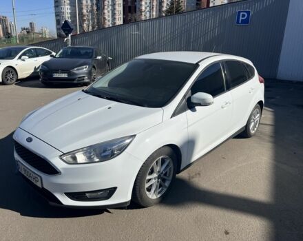 Белый Форд Фокус, объемом двигателя 1 л и пробегом 114 тыс. км за 7000 $, фото 1 на Automoto.ua