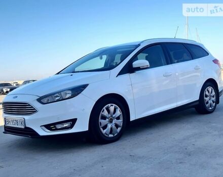 Белый Форд Фокус, объемом двигателя 1.5 л и пробегом 161 тыс. км за 12800 $, фото 1 на Automoto.ua
