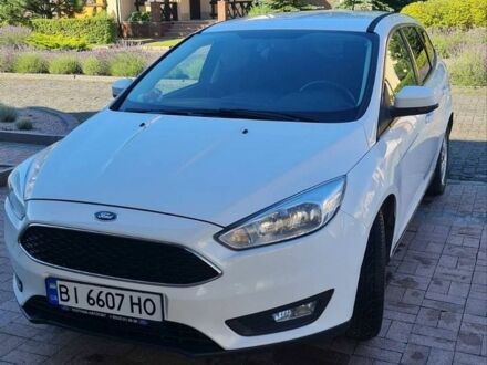 Белый Форд Фокус, объемом двигателя 1 л и пробегом 135 тыс. км за 6200 $, фото 1 на Automoto.ua