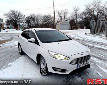 Белый Форд Фокус, объемом двигателя 2 л и пробегом 227 тыс. км за 7000 $, фото 1 на Automoto.ua