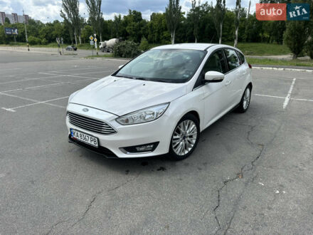 Білий Форд Фокус, об'ємом двигуна 2.02 л та пробігом 141 тис. км за 9400 $, фото 1 на Automoto.ua
