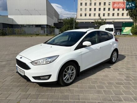 Білий Форд Фокус, об'ємом двигуна 1 л та пробігом 212 тис. км за 7300 $, фото 1 на Automoto.ua