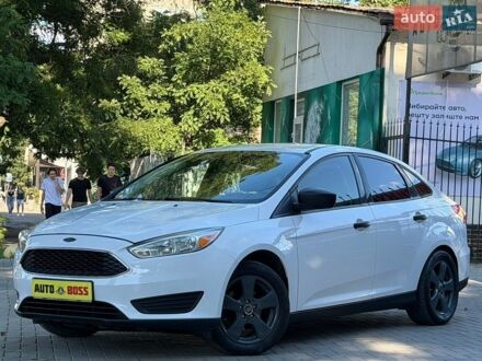 Белый Форд Фокус, объемом двигателя 2 л и пробегом 164 тыс. км за 7999 $, фото 1 на Automoto.ua