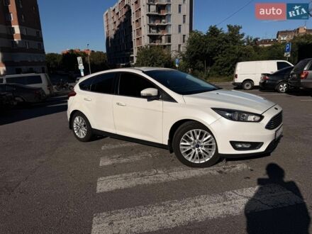 Білий Форд Фокус, об'ємом двигуна 2 л та пробігом 103 тис. км за 8200 $, фото 1 на Automoto.ua