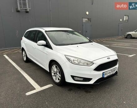 Белый Форд Фокус, объемом двигателя 1 л и пробегом 169 тыс. км за 8700 $, фото 1 на Automoto.ua