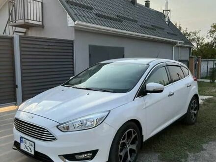 Форд Фокус 2015 в Обухове на Automoto.ua Белый Форд Фокус, объемом двигателя 2 л и пробегом 186 тыс. км за 4350 $, фото 1 на Automoto.ua