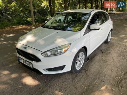 Білий Форд Фокус, об'ємом двигуна 2 л та пробігом 161 тис. км за 8500 $, фото 1 на Automoto.ua