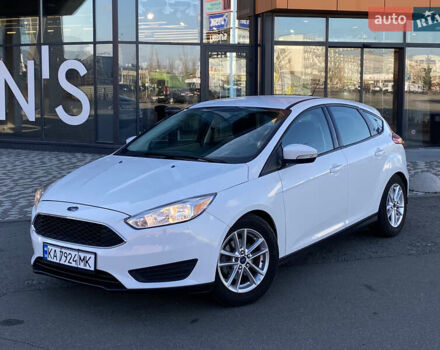 Білий Форд Фокус, об'ємом двигуна 2 л та пробігом 163 тис. км за 8300 $, фото 1 на Automoto.ua