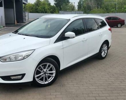 Белый Форд Фокус, объемом двигателя 1 л и пробегом 112 тыс. км за 9000 $, фото 1 на Automoto.ua