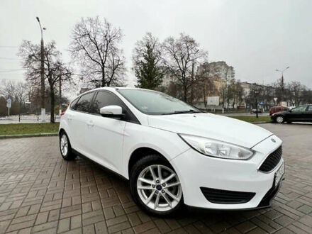 Форд Фокус 2016 в Сумах на Automoto.ua Белый Форд Фокус, объемом двигателя 2 л и пробегом 157 тыс. км за 8400 $, фото 1 на Automoto.ua