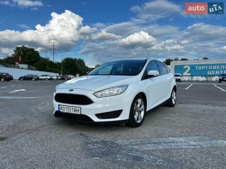 Белый Форд Фокус, объемом двигателя 1 л и пробегом 99 тыс. км за 8100 $, фото 1 на Automoto.ua