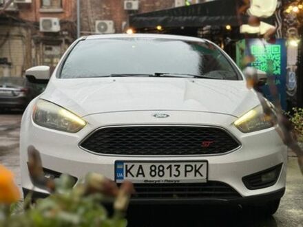 Белый Форд Фокус, объемом двигателя 2 л и пробегом 207 тыс. км за 8500 $, фото 1 на Automoto.ua