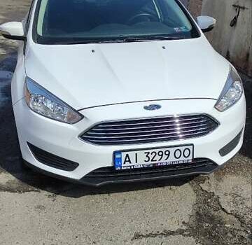 Белый Форд Фокус, объемом двигателя 2 л и пробегом 140 тыс. км за 8500 $, фото 1 на Automoto.ua