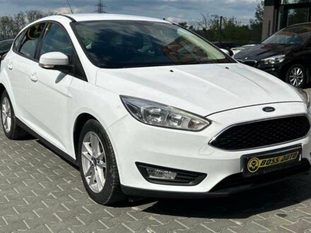 Форд Фокус 2016 в Черновцах на Automoto.ua Белый Форд Фокус, объемом двигателя 1 л и пробегом 177 тыс. км за 9900 $, фото 1 на Automoto.ua