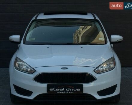 Белый Форд Фокус, объемом двигателя 2 л и пробегом 143 тыс. км за 9499 $, фото 1 на Automoto.ua