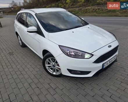 Белый Форд Фокус, объемом двигателя 1.5 л и пробегом 224 тыс. км за 8000 $, фото 1 на Automoto.ua