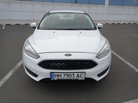 Белый Форд Фокус, объемом двигателя 1.6 л и пробегом 240 тыс. км за 8000 $, фото 1 на Automoto.ua