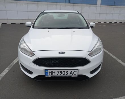 Белый Форд Фокус, объемом двигателя 1.6 л и пробегом 240 тыс. км за 8000 $, фото 1 на Automoto.ua