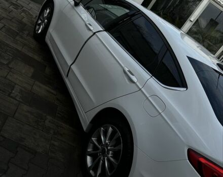 Белый Форд Фокус, объемом двигателя 2.5 л и пробегом 184 тыс. км за 12000 $, фото 1 на Automoto.ua