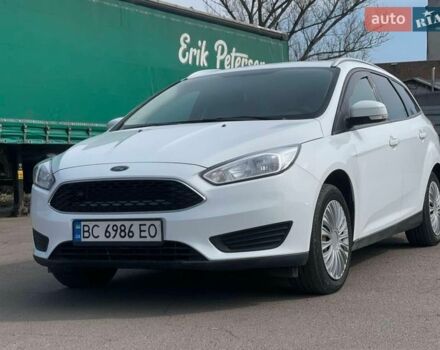 Белый Форд Фокус, объемом двигателя 1.6 л и пробегом 174 тыс. км за 8200 $, фото 1 на Automoto.ua