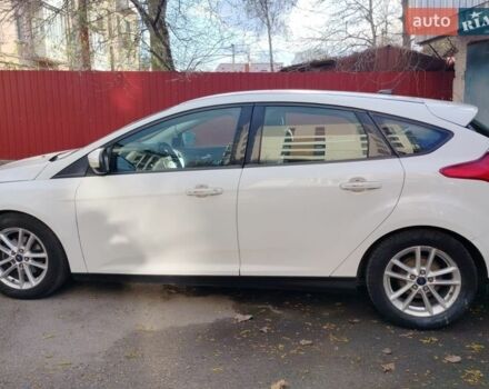 Белый Форд Фокус, объемом двигателя 2 л и пробегом 237 тыс. км за 7000 $, фото 1 на Automoto.ua