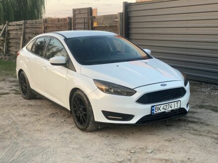 Белый Форд Фокус, объемом двигателя 2 л и пробегом 163 тыс. км за 5499 $, фото 1 на Automoto.ua