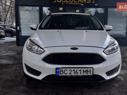 Белый Форд Фокус, объемом двигателя 2 л и пробегом 140 тыс. км за 7500 $, фото 1 на Automoto.ua