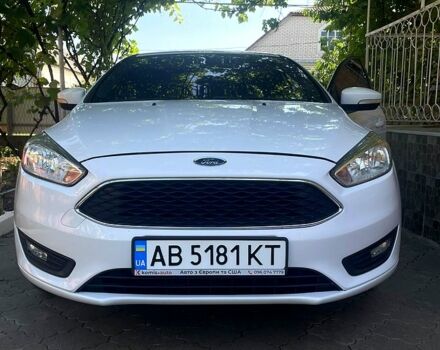 Білий Форд Фокус, об'ємом двигуна 2 л та пробігом 140 тис. км за 9700 $, фото 1 на Automoto.ua