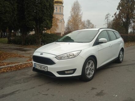 Белый Форд Фокус, объемом двигателя 1.5 л и пробегом 185 тыс. км за 8400 $, фото 1 на Automoto.ua