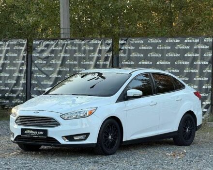 Білий Форд Фокус, об'ємом двигуна 2 л та пробігом 149 тис. км за 6300 $, фото 1 на Automoto.ua