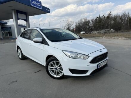 Білий Форд Фокус, об'ємом двигуна 2 л та пробігом 98 тис. км за 6500 $, фото 1 на Automoto.ua