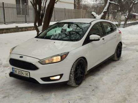 Білий Форд Фокус, об'ємом двигуна 2 л та пробігом 162 тис. км за 8999 $, фото 1 на Automoto.ua