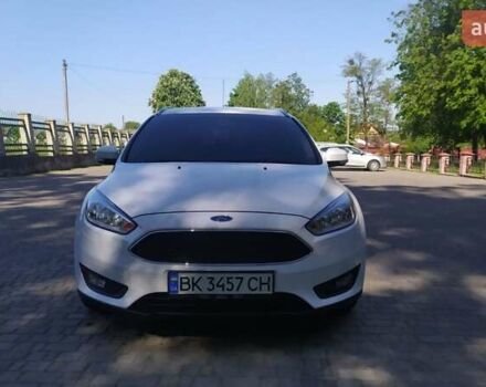 Білий Форд Фокус, об'ємом двигуна 1.5 л та пробігом 260 тис. км за 8500 $, фото 1 на Automoto.ua
