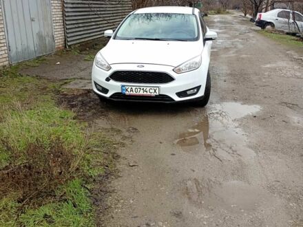 Білий Форд Фокус, об'ємом двигуна 1 л та пробігом 170 тис. км за 7219 $, фото 1 на Automoto.ua