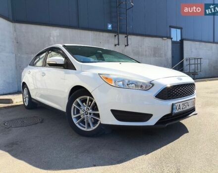 Белый Форд Фокус, объемом двигателя 2 л и пробегом 128 тыс. км за 8699 $, фото 1 на Automoto.ua