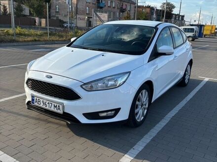 Білий Форд Фокус, об'ємом двигуна 1.5 л та пробігом 157 тис. км за 8800 $, фото 1 на Automoto.ua