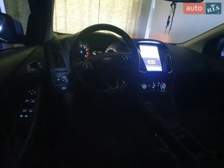 Білий Форд Фокус, об'ємом двигуна 1.6 л та пробігом 80 тис. км за 9500 $, фото 1 на Automoto.ua