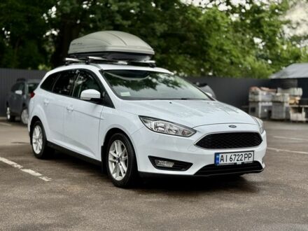 Форд Фокус 2017 у Броварах на Automoto.ua Білий Форд Фокус, об'ємом двигуна 1 л та пробігом 81 тис. км за 12900 $, фото 1 на Automoto.ua