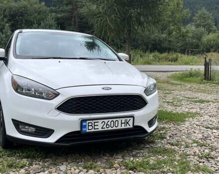 Білий Форд Фокус, об'ємом двигуна 2 л та пробігом 158 тис. км за 9900 $, фото 1 на Automoto.ua