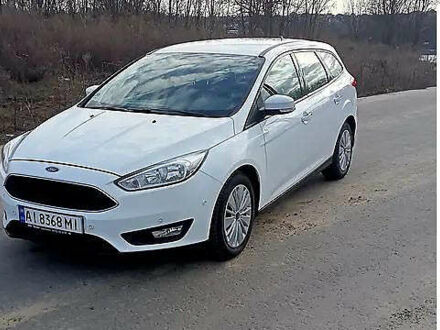 Белый Форд Фокус, объемом двигателя 1.5 л и пробегом 262 тыс. км за 9000 $, фото 1 на Automoto.ua