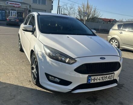 Белый Форд Фокус, объемом двигателя 2 л и пробегом 158 тыс. км за 8800 $, фото 1 на Automoto.ua