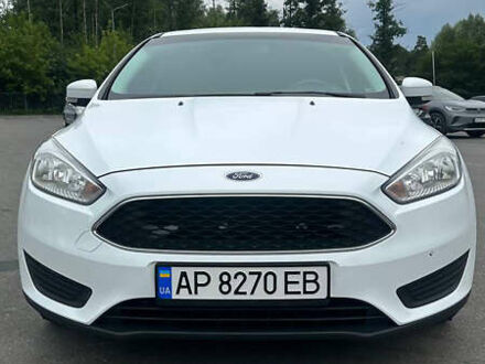 Форд Фокус 2017 у Києві на Automoto.ua Білий Форд Фокус, об'ємом двигуна 1.6 л та пробігом 93 тис. км за 9500 $, фото 1 на Automoto.ua