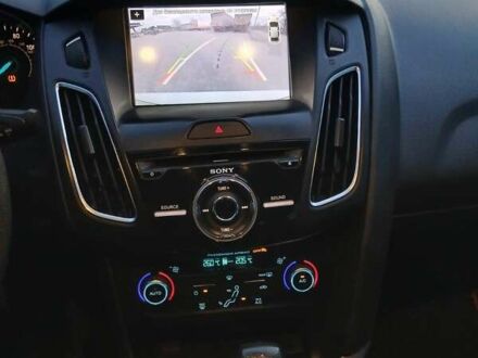 Белый Форд Фокус, объемом двигателя 2 л и пробегом 150 тыс. км за 8300 $, фото 1 на Automoto.ua