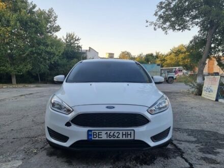 Білий Форд Фокус, об'ємом двигуна 2 л та пробігом 68 тис. км за 9000 $, фото 1 на Automoto.ua