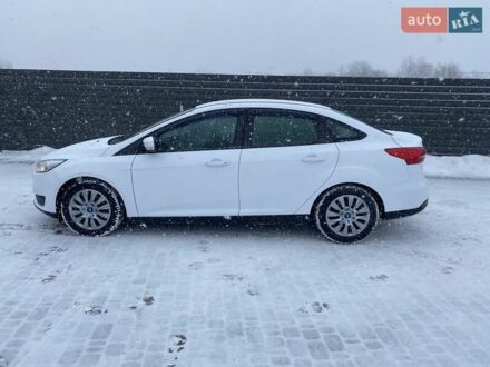 Форд Фокус 2017 в Ладыжин на Automoto.ua Белый Форд Фокус, объемом двигателя 1.6 л и пробегом 91 тыс. км за 9500 $, фото 1 на Automoto.ua