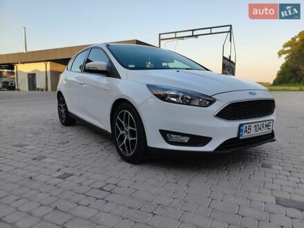 Білий Форд Фокус, об'ємом двигуна 2 л та пробігом 98 тис. км за 10600 $, фото 1 на Automoto.ua